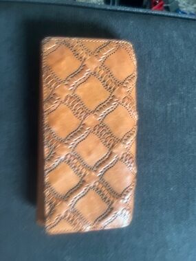 Tan Quilted Leather —Vilenca Holland